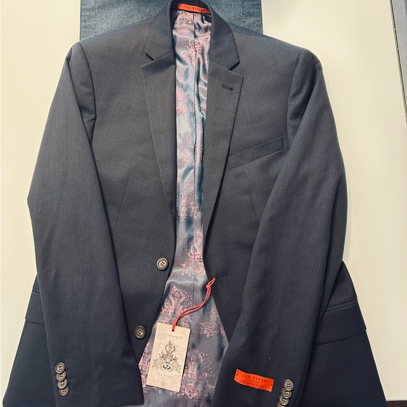 Ted baker London suit - Picture 1 of 3